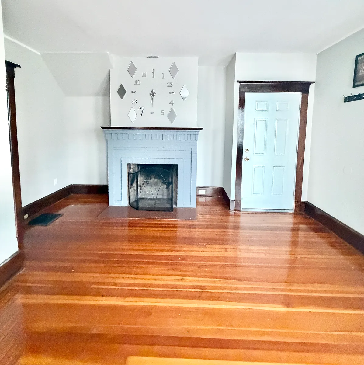Building Photo - 269 Norton St #3F