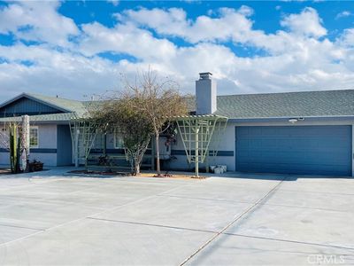 21667 Laguna Rd, Apple Valley, CA, 92308