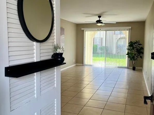 1713 EL CAMINO Road #3, Jacksonville, FL 32216