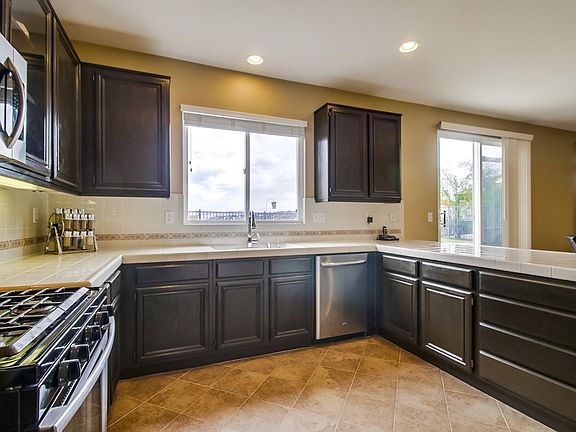 5th image of 5238 Avenida De Las Vistas