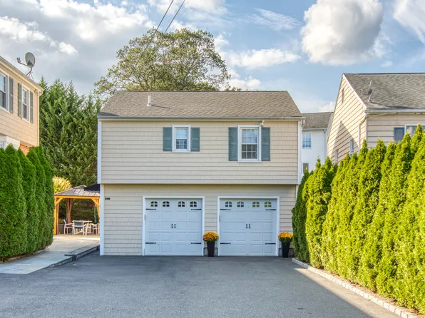 66 Ute Pl #C, Greenwich, CT 06830