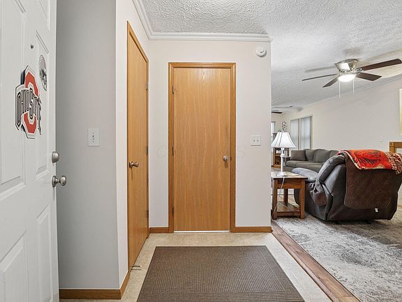 4th image of 6177 Norway Glen Ave