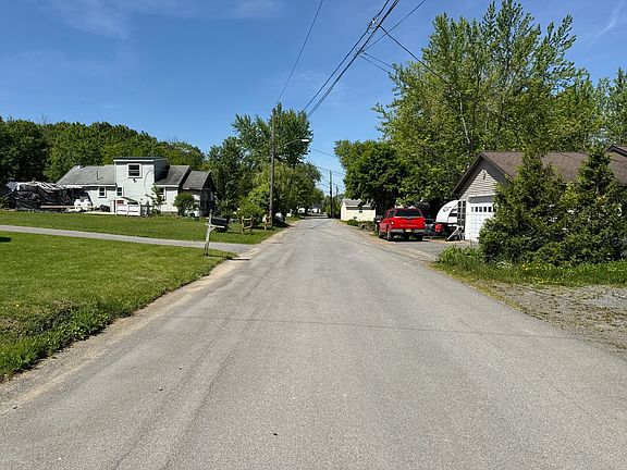 5th image of 307 Spring Rd