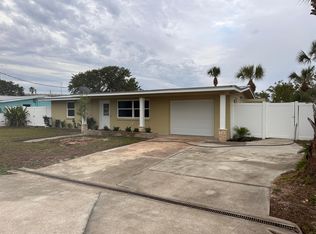 115 Avalon Ave, Flagler Beach, FL 32136