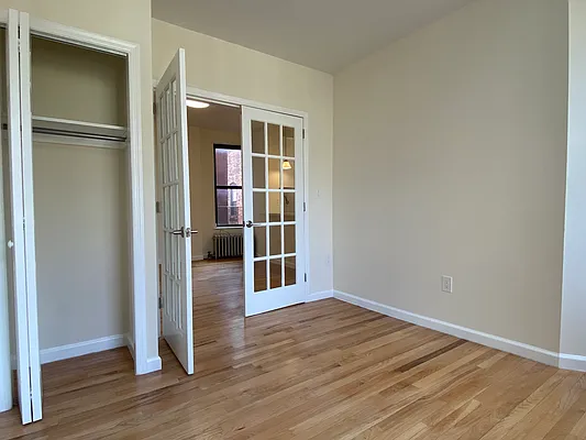 Rented by Akam Sales and Brokerage | media 26