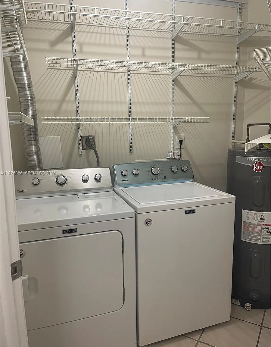 West Fontaine Condo — Photo 3