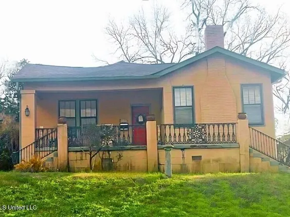1022 Markham St, Vicksburg, MS 39180