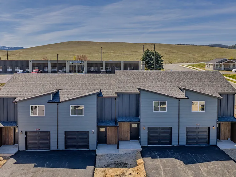 3375 Crosswind Ct #2 — Photo 28
