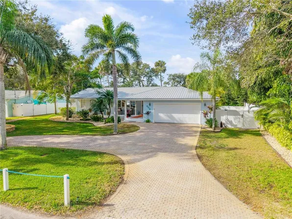 506 Yupon Ave, New Smyrna Beach, FL 32169