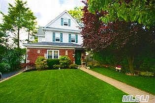 2nd image of 19 Avenue B