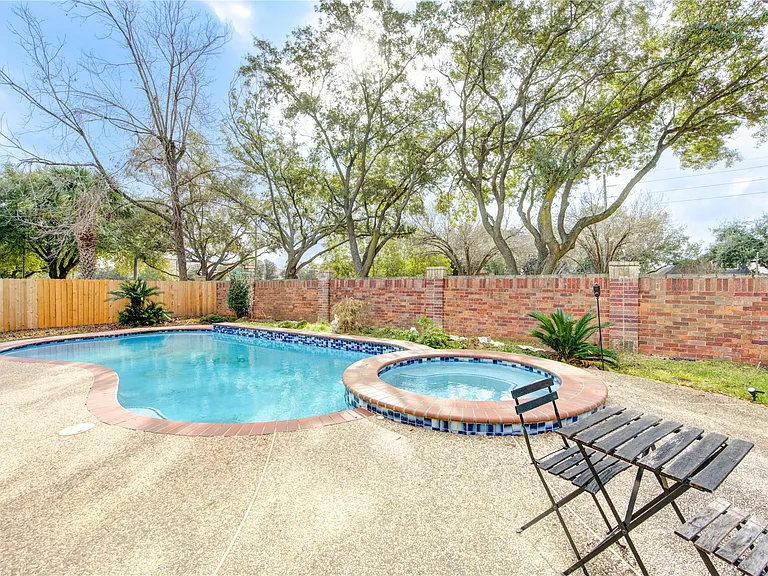 14007 Briar Heath Dr — Photo 29