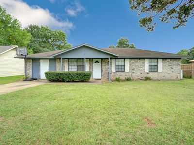 114 Palm Dr, Palestine, TX, 75803