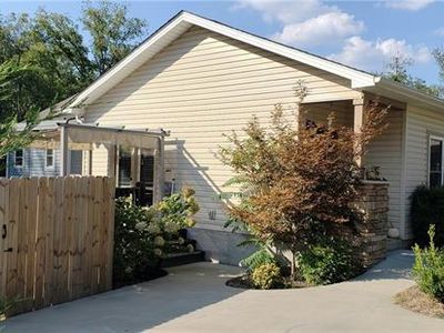 136 Crayton Creek Way, Asheville, NC, 28803