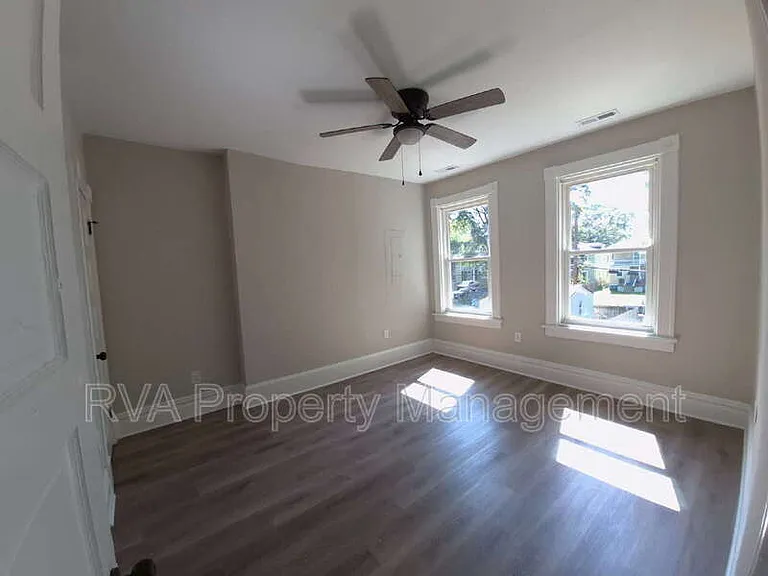 3105B 2nd Ave — Photo 8