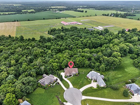 2nd image of 1723 Laurel Glen Ct