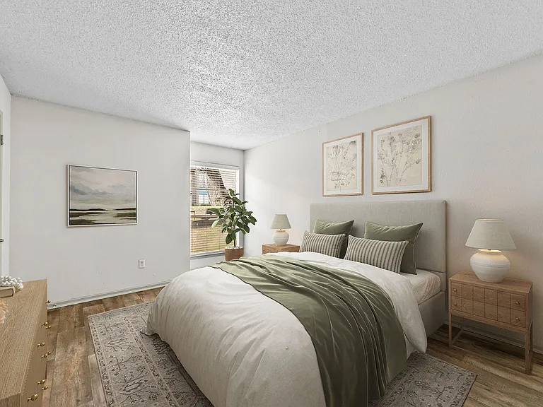 B1 Primary Bedroom w/ Reading Nook