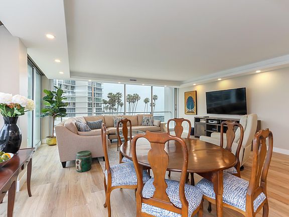 5th image of 1760 Avenida Del Mundo Unit 209