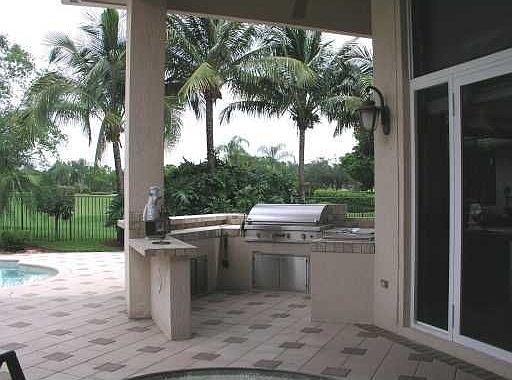 Summer Kitchen