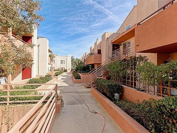 4th image of 16700 Yukon Ave #0