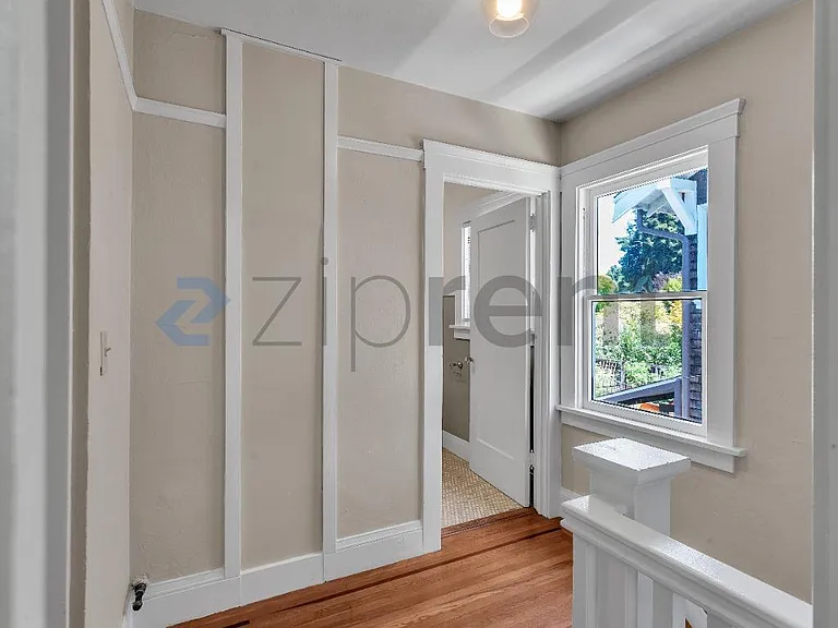 5737 Claremont Ave — Photo 6
