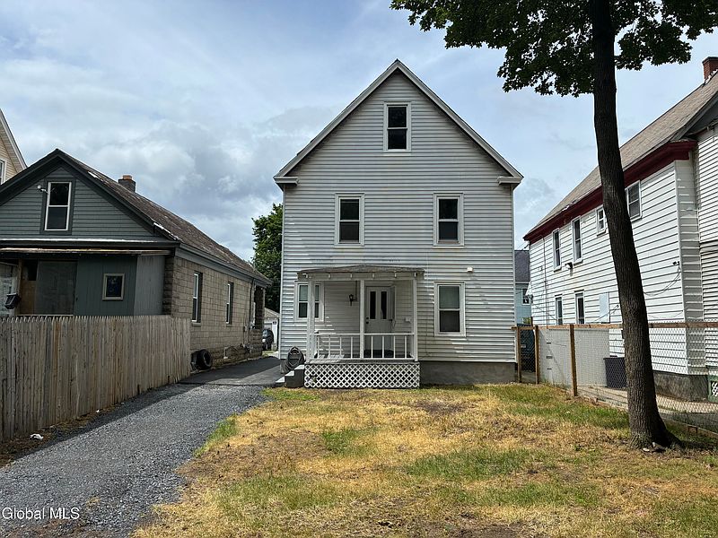 5th image of 963 Maple Avenue