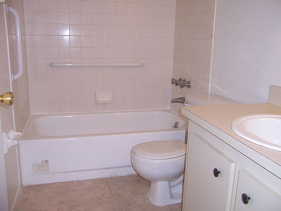 Full Bath Upstairs