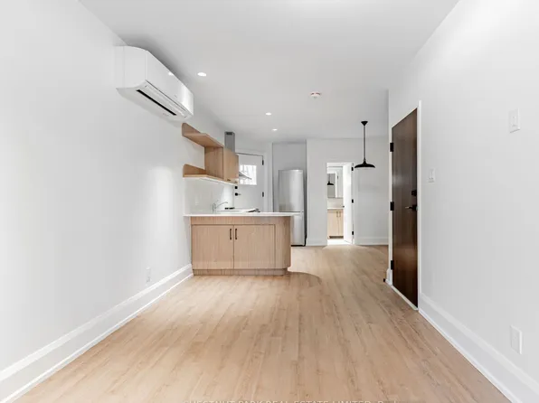 2528 Yonge St, Toronto, ON