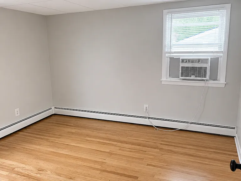 45-55 Haines Ave #29-35 — Photo 9