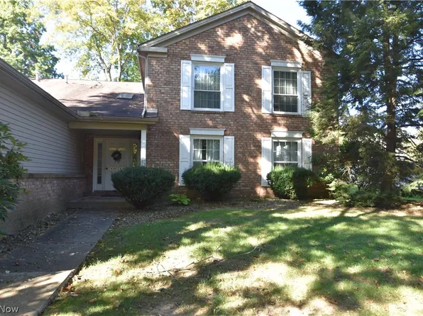 7636 Huntington Dr, Youngstown, OH 44512