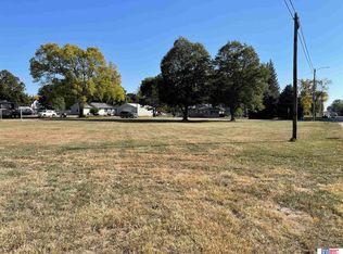 105 E 10th St, Stromsburg, NE 68666