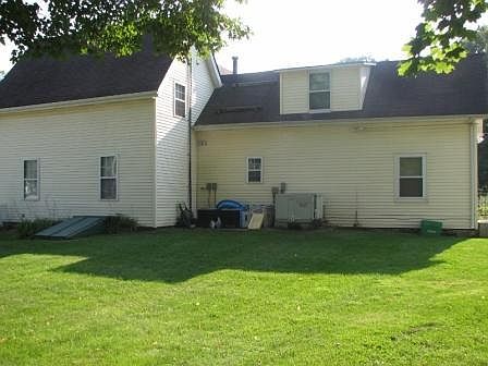 2nd image of 151 E Beckwith Dr APT 3