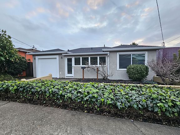 2nd image of 5934 Arlington Blvd