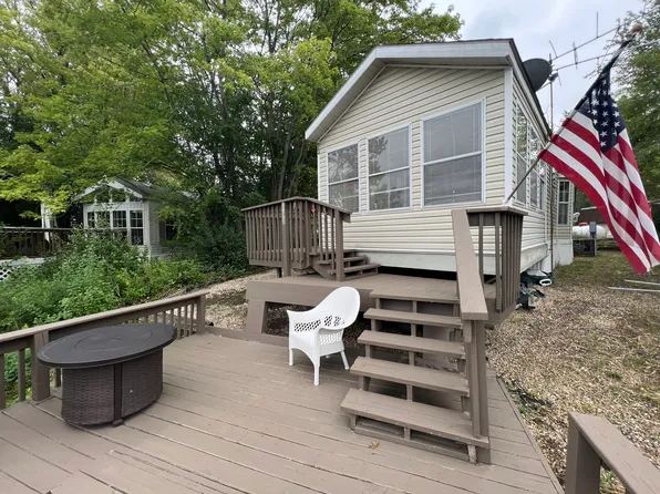73 Fossil Cove Ln, Wilmington, IL 60481