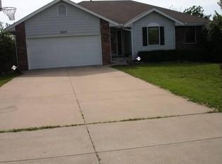 2837 SW Rother Rd, Topeka, KS 66614