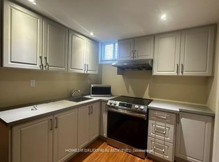 11 Clair Ave #BASEMENT, Whitby, ON L1M2G8