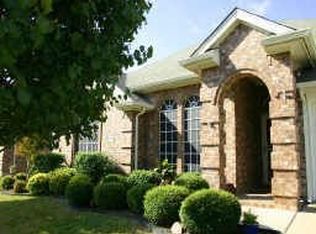 5729 Searcy Dr, Fort Worth, TX 76131