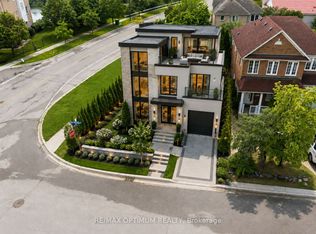 3140 High Springs Cres, Mississauga, ON L5B4G4