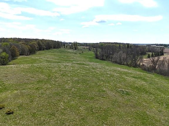 3rd image of Whiskey Creek Dr