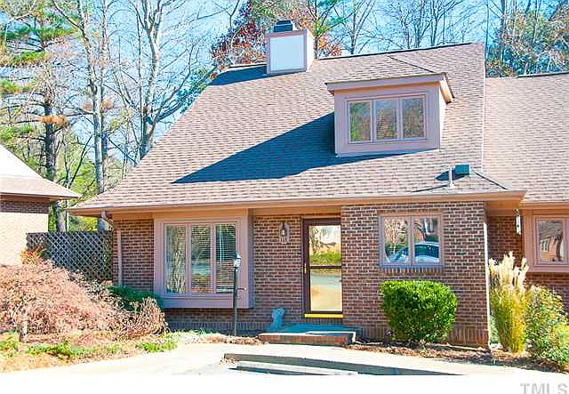 1st image of 118 Essex Dr