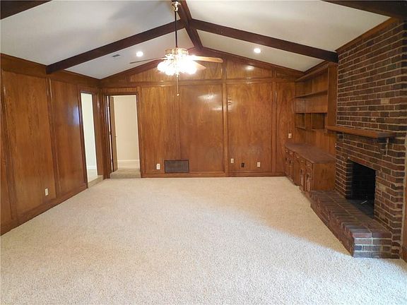 4th image of 3758 Shady Hill Dr