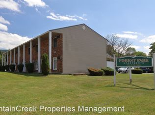 1000 Walnut Ave APT 16, Hopwood, PA