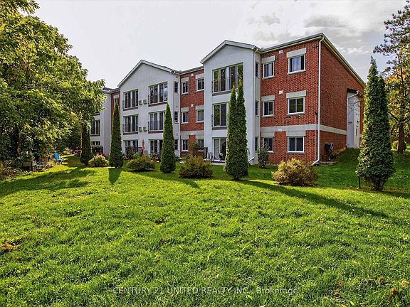 4th image of 1111 Water St #113