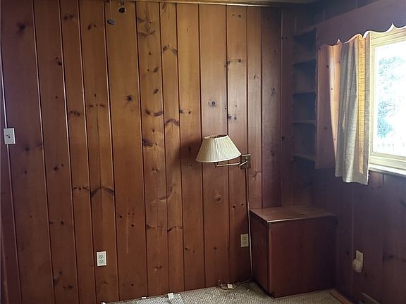 4th image of 2911 Clayton Rd