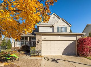 3654 Briarbrooke Ln, Rochester, MI 48306