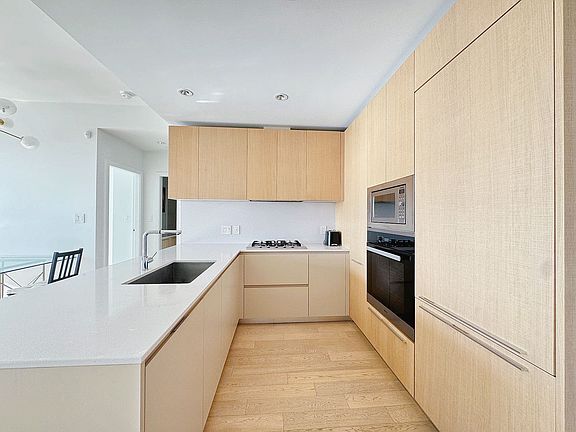 3rd image of 6622 Pearson Way #8XX