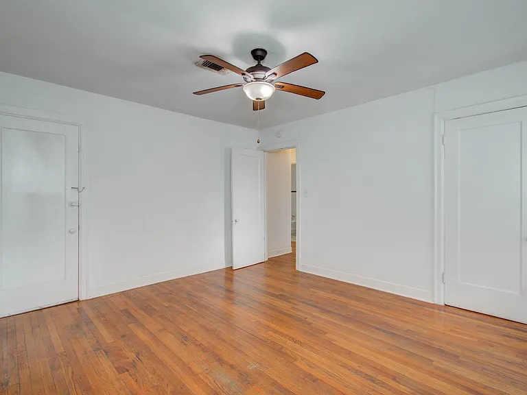 1428 Wentworth St #2 — Photo 21