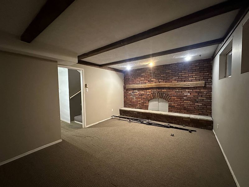 Peterborough Apartment for rent - 5 Bedrooms — photo 6