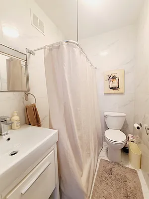 Rented by Metropolitan Property Group | media 4