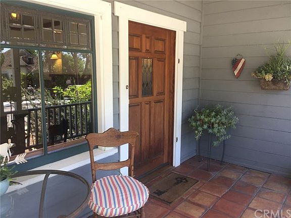 3rd image of 270 N Alta Vista Ave
