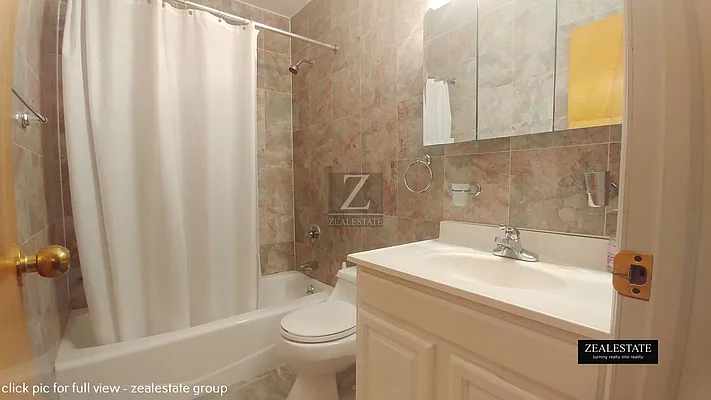Rented by ZealEstate Group Inc | media 86